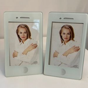 iPhone picture frames